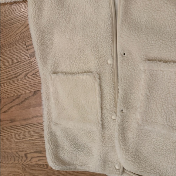 Helly Hansen Moss Insulated Raincoat with removable Sherpa Insert - Picture 6 of 6